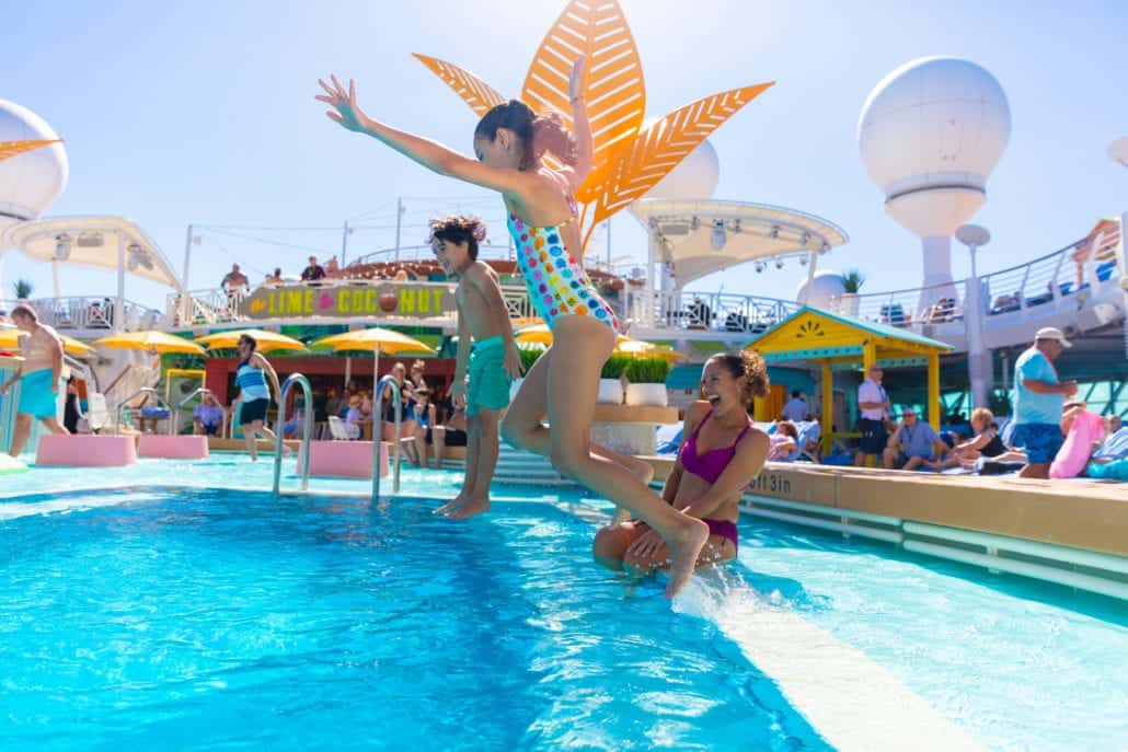Royal Caribbean Pool Lido